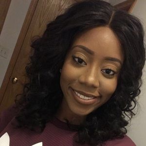 Meet your Posher, Arianna